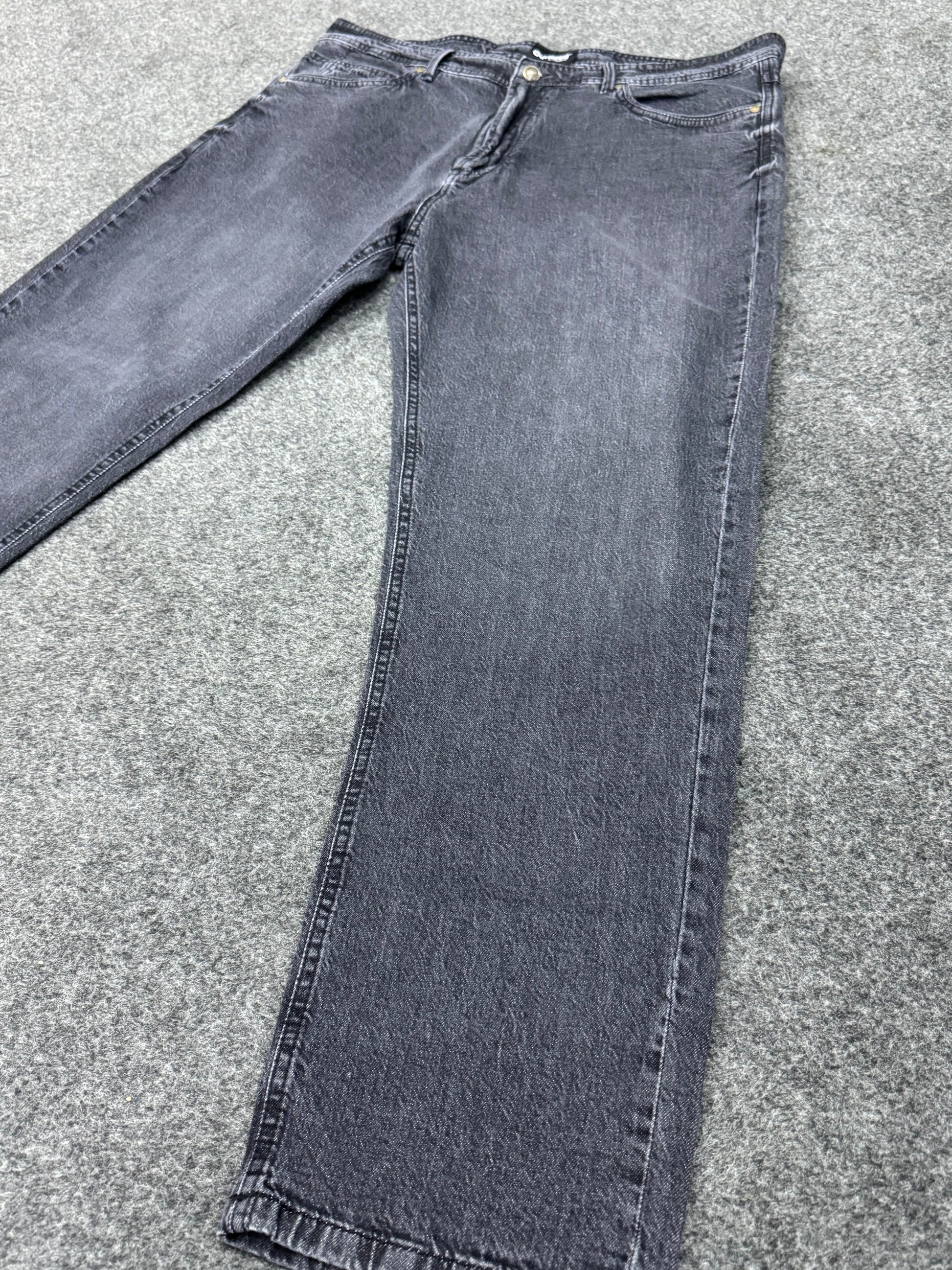 Shop OLD MONEY GRAY DENIM Online in Pakistan