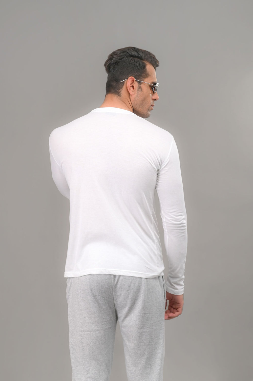 Shop WHITE FULL SLEEVES T-SHIRT Online in Pakistan