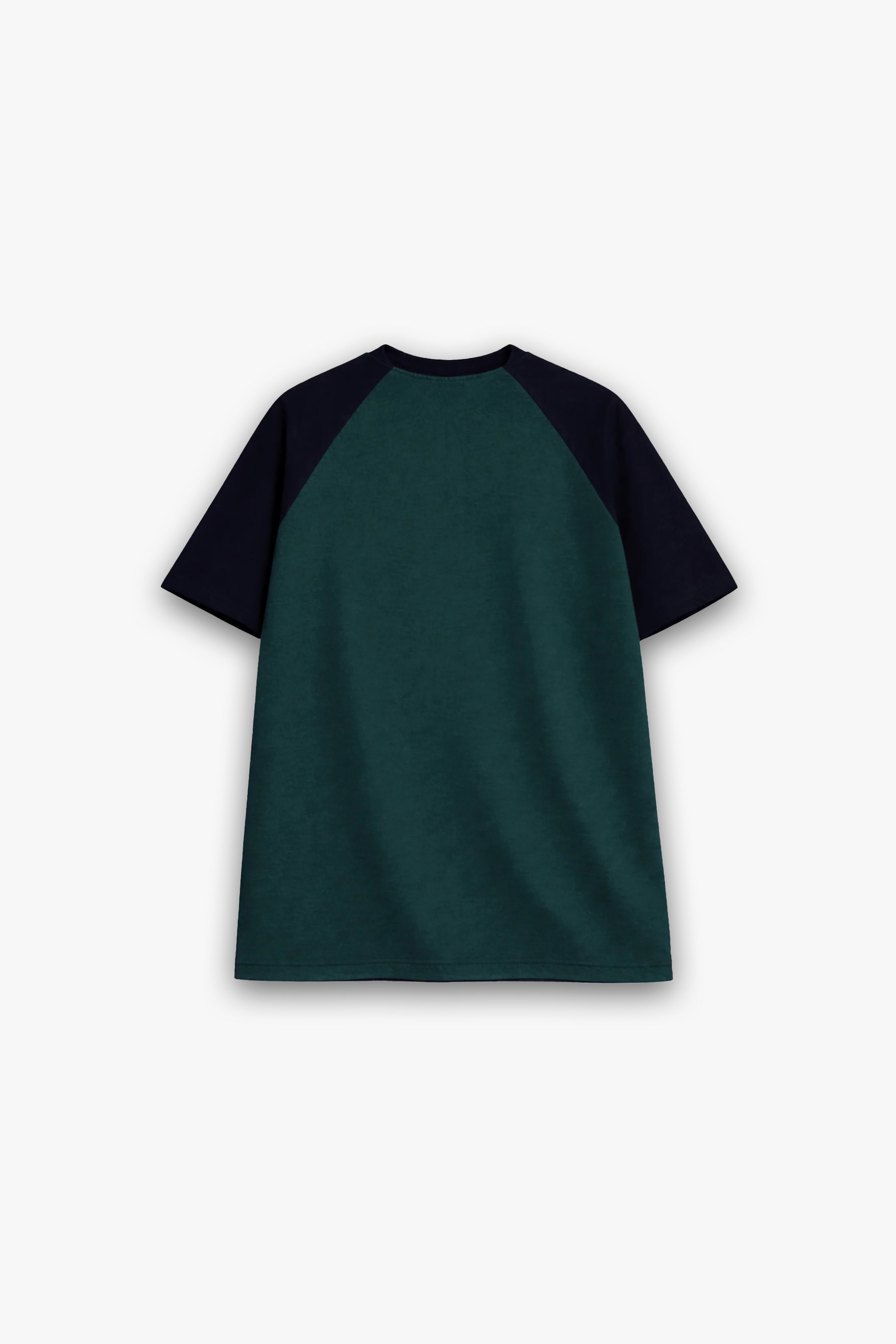 SIGNATURE FOREST RAGLAN T-SHIRT